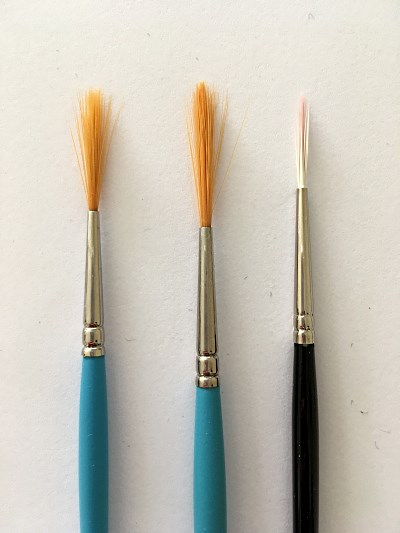 Synthetic liner brush for oil paints